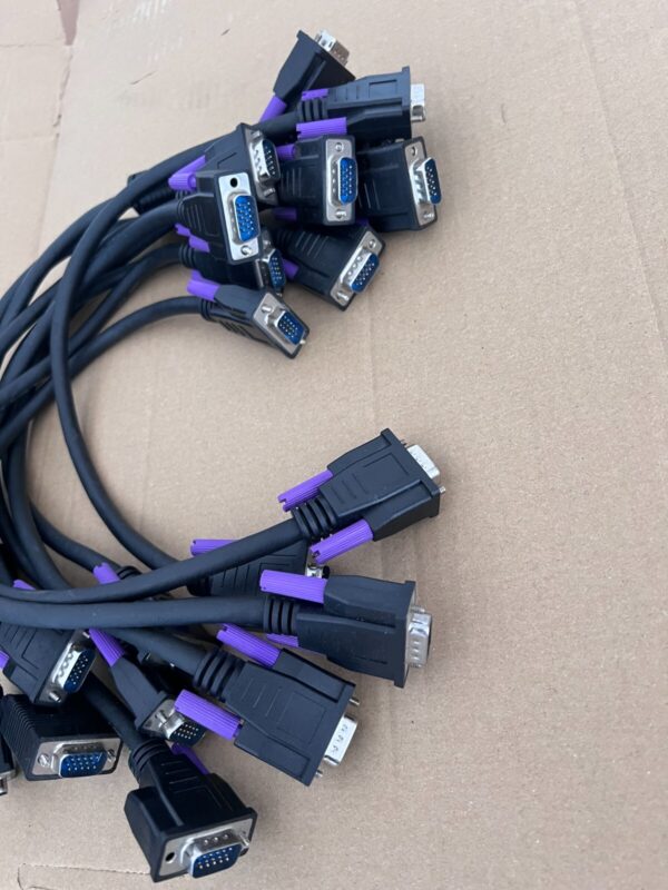 ** 10X ** Short VGA / SVGA 15 Pin Cable  PC Computer Monitor Cable Male to Male - Image 3