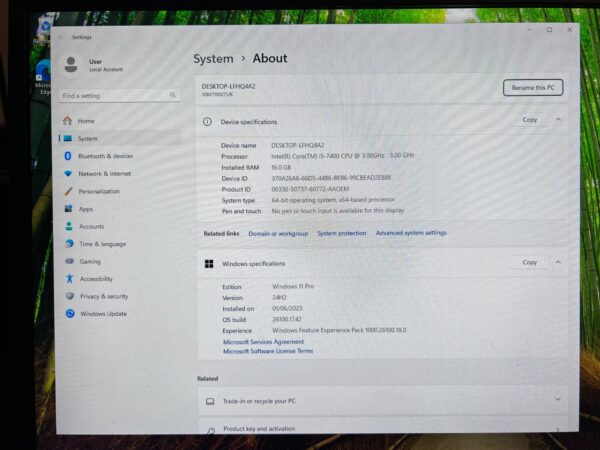 Fast Lenovo ThinkCentre SFF PC Core i5-7400, 256GB SSD, 16GB RAM, Win11 P | WiFi - Image 5