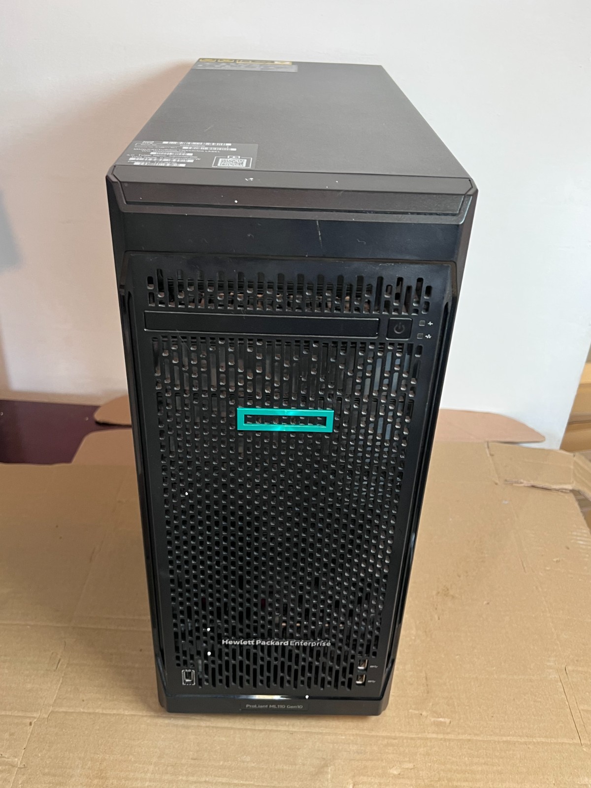 HPE ProLiant ML110 Gen10 P03684‑425 Server Intel Xeon Bronze 3204 64GB 4TB HDD - Image 7
