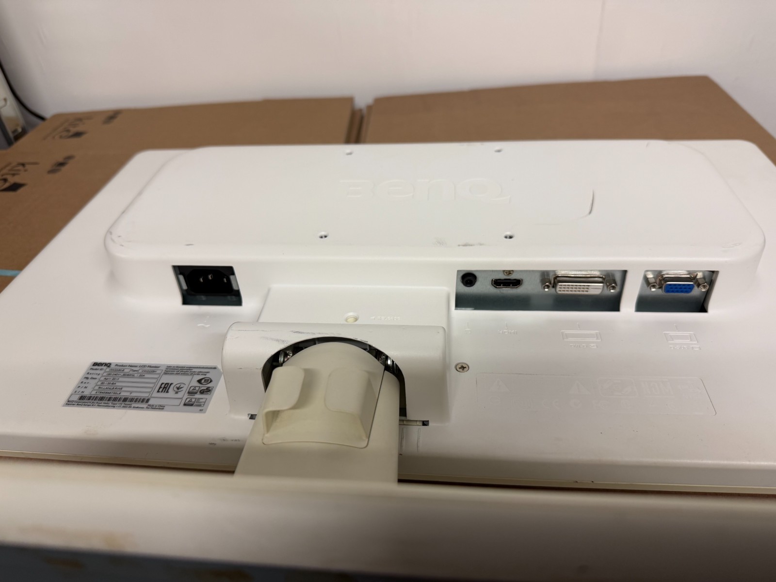 Benq 22" HDMI Computer PC Monitor - Image 6