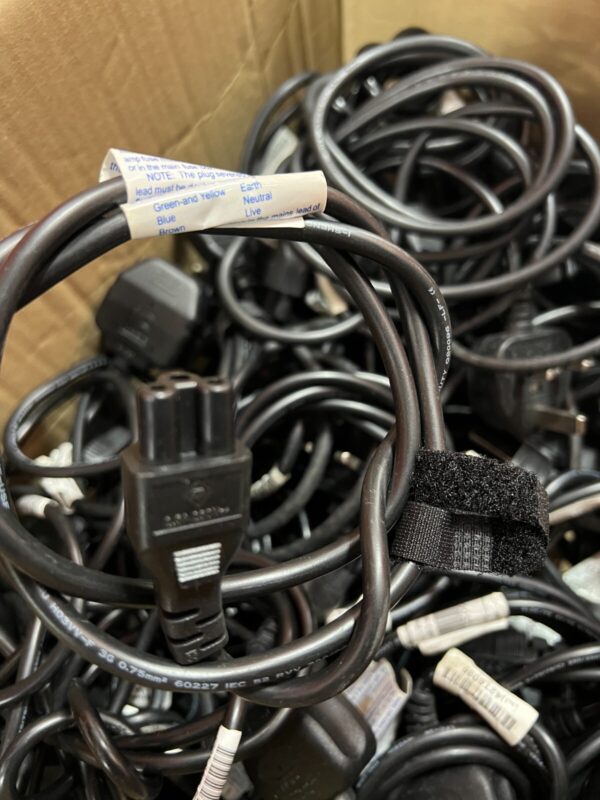** JOB LOT * 10 - 50 X UK 3 Pin Power Cord C5 Clover Leaf Power Cable - Image 7