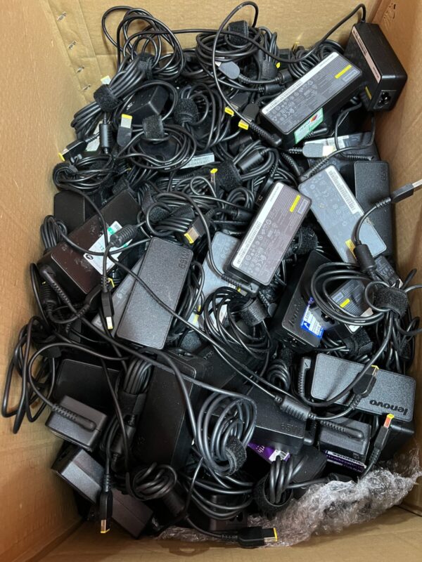 **Job Lot** 10-50X GENUINE LENOVO LAPTOP CHARGER 20V - 3.25A, 65W RECTANGLE TIP