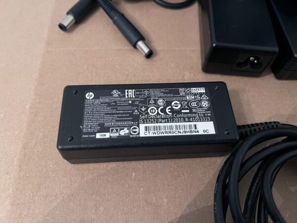 *10X Job lot* GENUINE HP LAPTOP A/C ADAPTER 45W 19.5V 744893-001 7.4MM DC JACK - Image 3