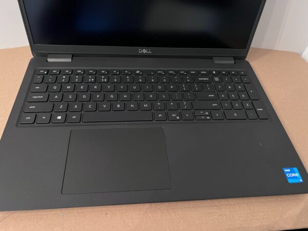 Dell Latitude 3520 FHD 15.6" i5-1135G7 Quad Core 16GB 256GB Windows 11 Laptop - Image 5
